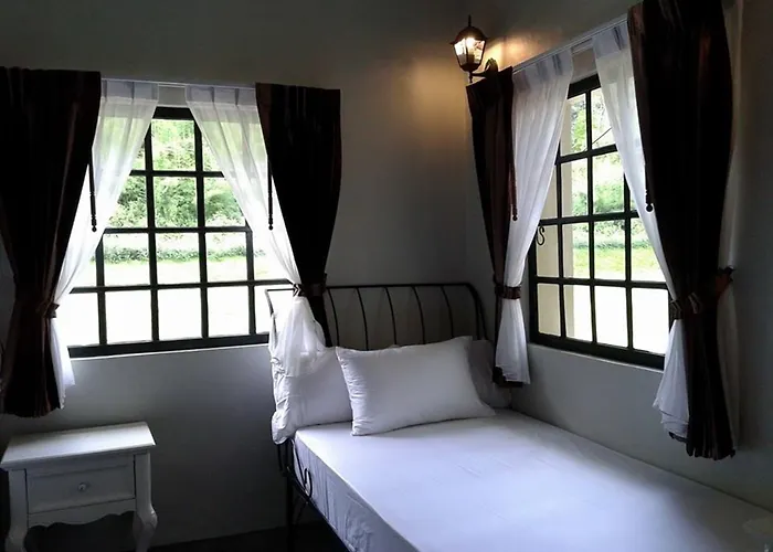 Bibury Resort